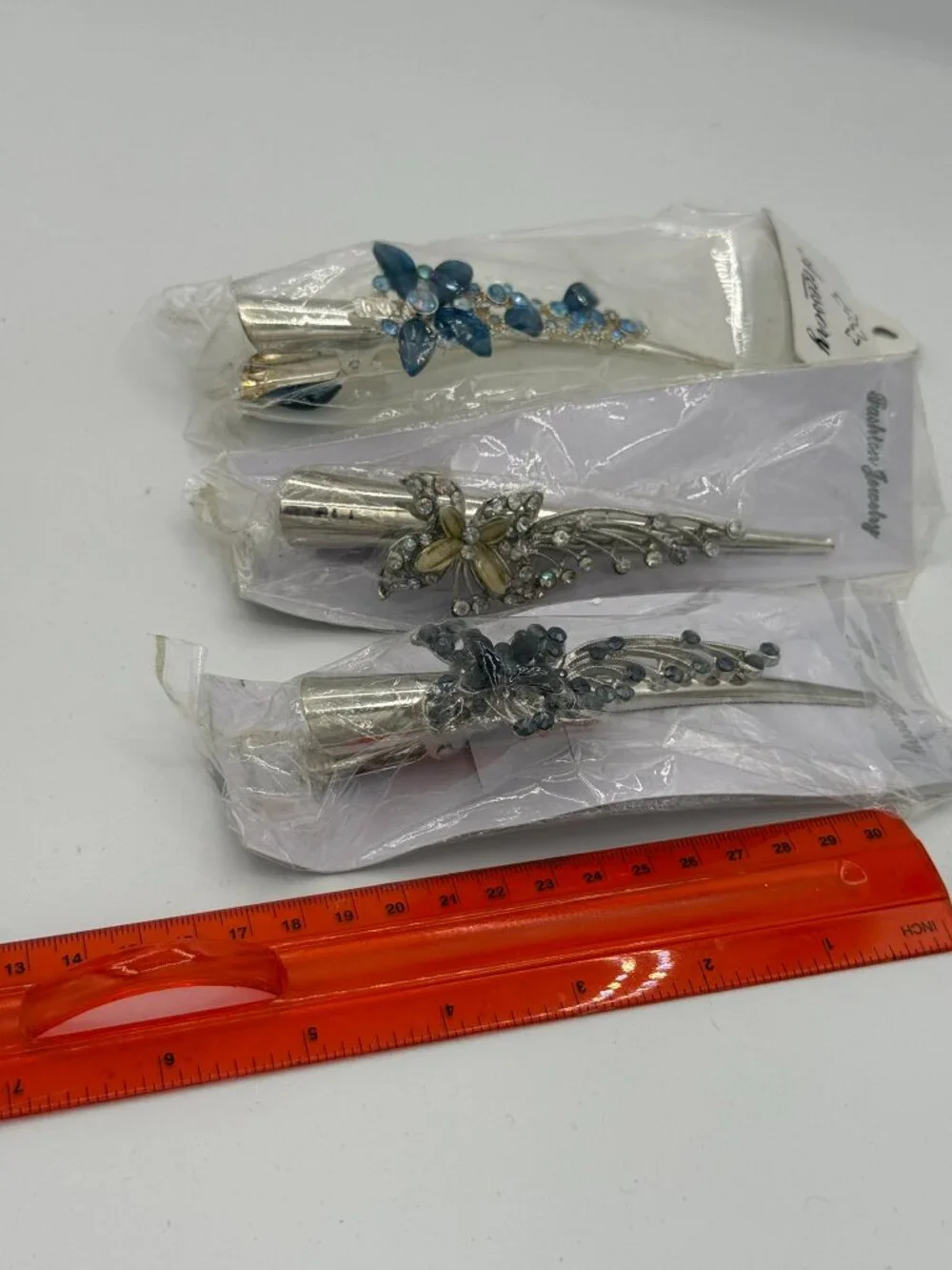 NIB Decorative Rhinestone Hair Clips Set of 3 Silver Tone Hair Accessories